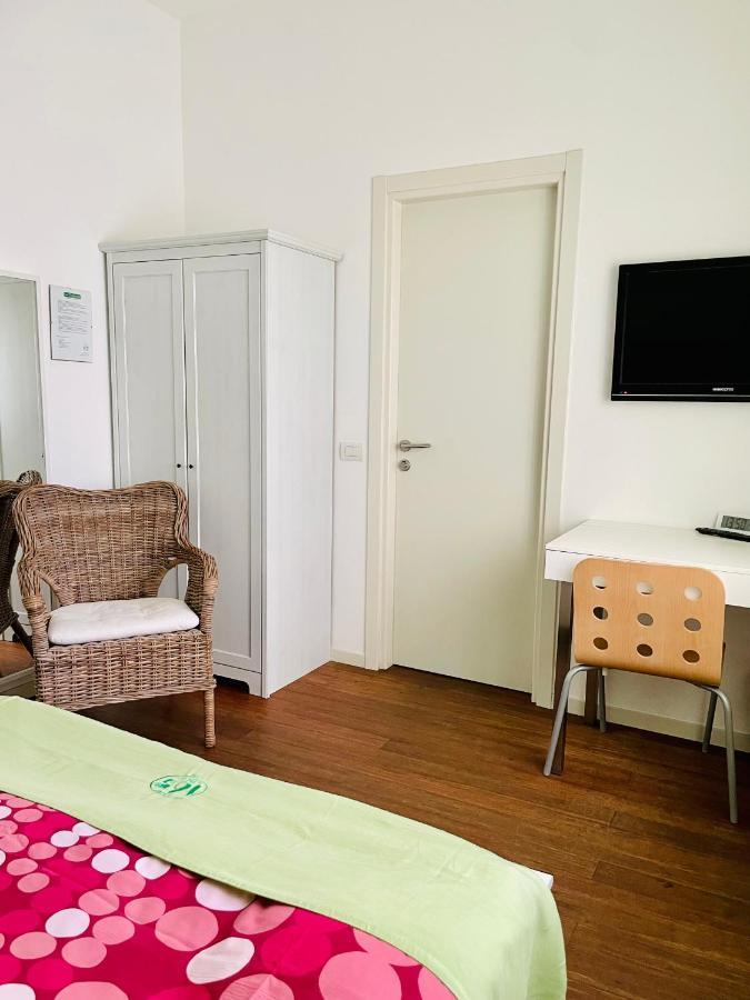 Via Padova 165 Hotel Milaan Buitenkant foto