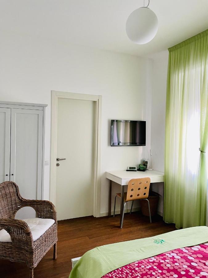 Via Padova 165 Hotel Milaan Buitenkant foto