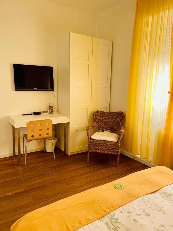 Via Padova 165 Hotel Milaan Buitenkant foto